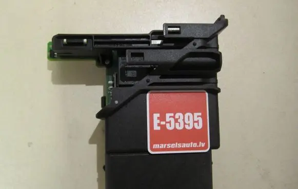 Volkswagen Golf IV Window control relay 9776101438203