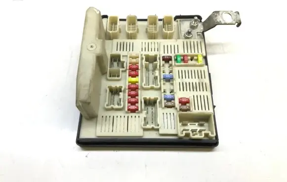 Renault Megane II Fuse box set 8200481866 8711227928 K4066