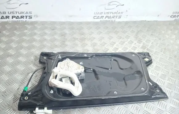 Land Rover Discovery 3 - LR3 Front door window regulator with motor CUR000140 994730