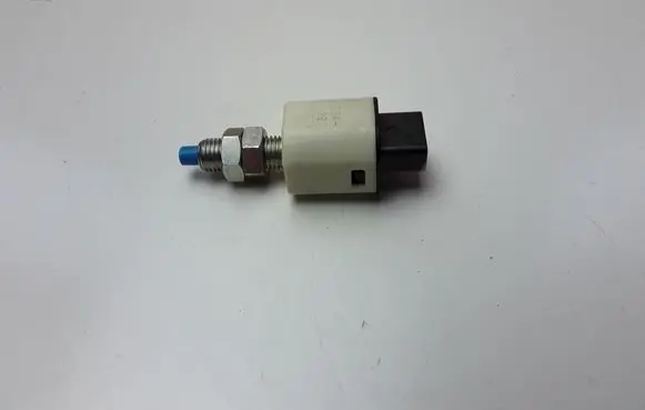 Subaru Forester SK Brake pedal sensor switch 3650S97