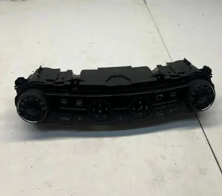 Mercedes-Benz E W211 Climate control unit 2118300190 A2118300190 00012804