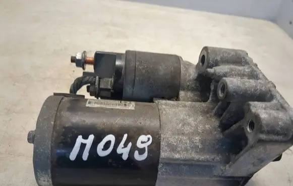 Citroen C4 II Picasso Starter motor 9801667780 M000T22473