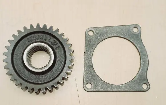 Mercedes-Benz W123 Manual 4 speed gearbox R1232611001 1232620821