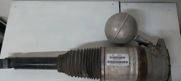 Volkswagen Phaeton Front air suspension shock absorber 3D0161001K
