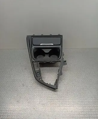 BMW 3 F30 F35 F31 Cup holder front 105027852