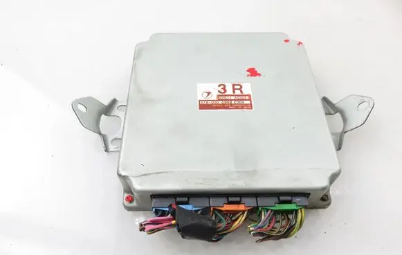 Subaru Forester SF Engine control unit/module 22611AG322