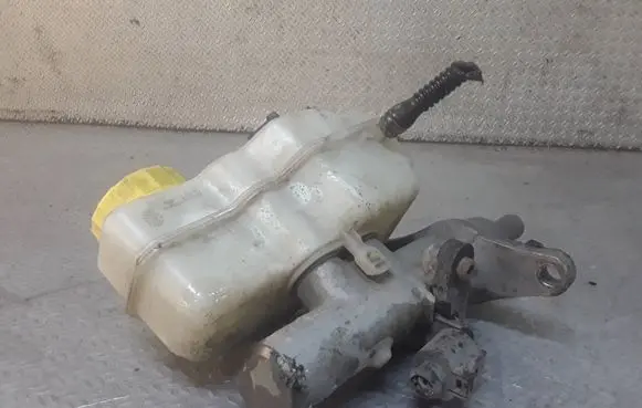 Volkswagen Polo V 6R Master brake cylinder 6R0611301A