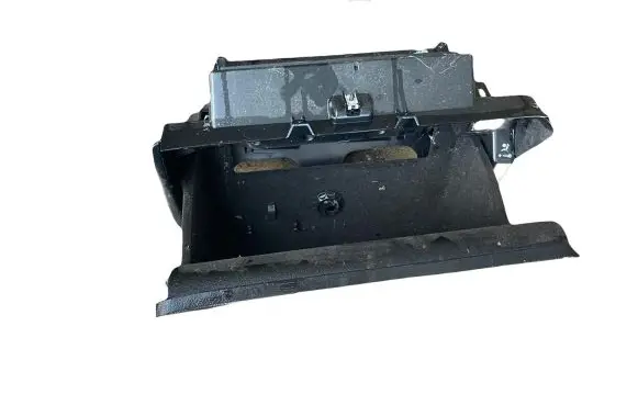 Volkswagen PASSAT B6 Glove box 3C1857114