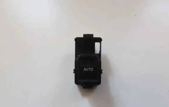 Toyota Prius (XW30) Electric window control switch 192801