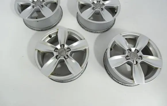 Audi A1 R15 alloy rim 8XA601025