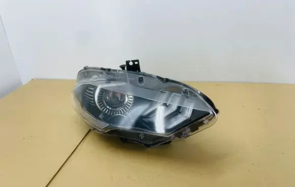 Ford Mustang VI Headlight/headlamp JR3B-13005-A