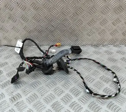 Tailgate/trunk wiring harness