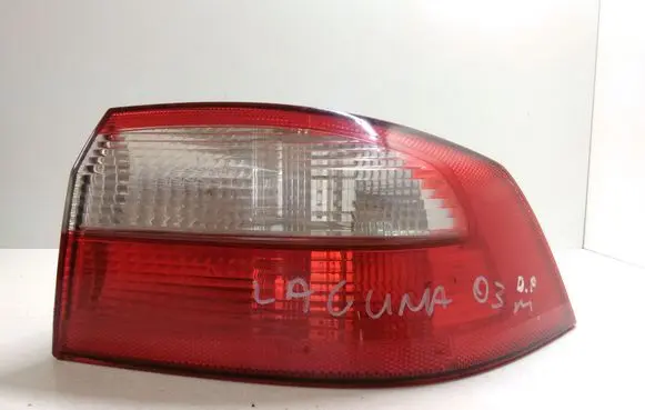 Renault Laguna II Rear/tail lights 8200002474