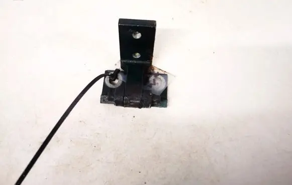 Audi A6 S6 C4 4A Rear door lower hinge