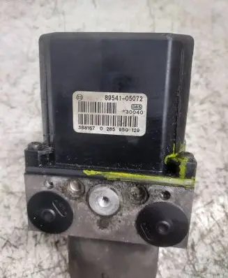Toyota Avensis T250 ABS Pump 0265225282 0265950129 4454005032