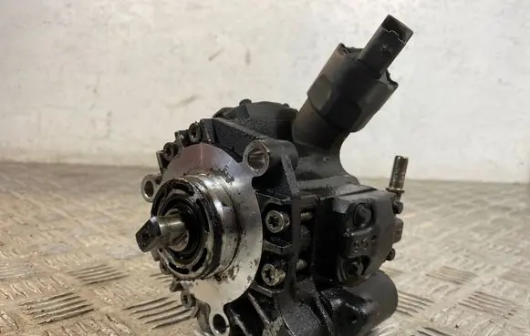 Ford Galaxy Fuel injection high pressure pump A2C27100268 9662021580