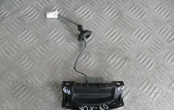 Hyundai i30 Tailgate/boot open switch button 