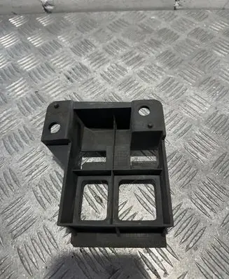 Mercedes-Benz Sprinter W906 Front bumper mounting bracket A9068850263