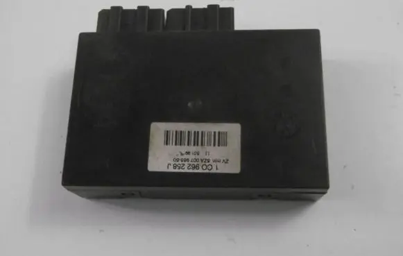 Volkswagen Golf IV Central body control module 5ZA007955