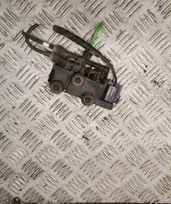 Ford Galaxy Air suspension valve block rvh000095