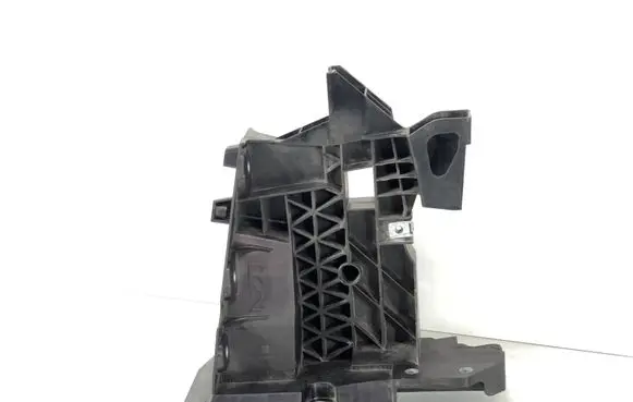 Mercedes-Benz GLE W167 Front bumper mounting bracket T36753B