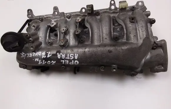 Opel Astra J Intake manifold 700997160 8973858235