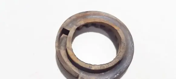 Ford Focus Front coil spring rubber mount 98ag5599ac 98ag-5599-ac