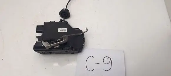 Audi A4 S4 B6 8E 8H Rear door lock 8E0839015C