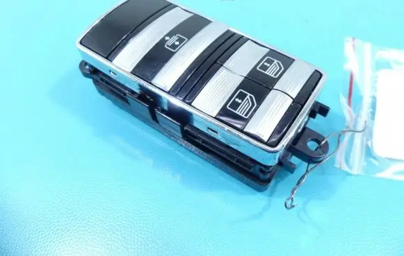 Mercedes-Benz S W221 Electric window control switch IMPRK1321174