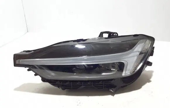 Volvo XC60 Headlight/headlamp 32404705