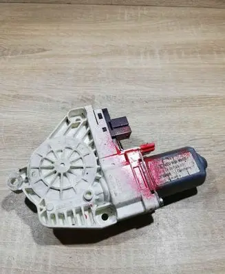 Audi A6 S6 C6 4F Front door window regulator motor 4F0959801D