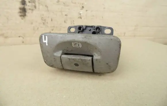 Renault Scenic II - Grand scenic II Hand parking brake switch 8200610146
