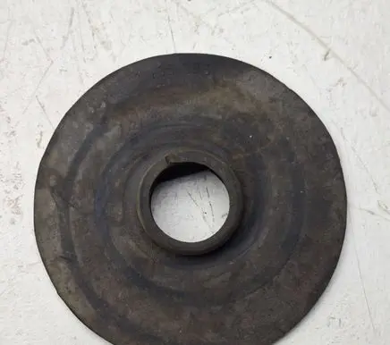 BMW 3 E36 Rear coil spring rubber mount 1136385