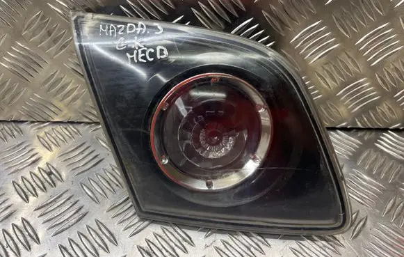 Mazda 3 I Tailgate rear/tail lights