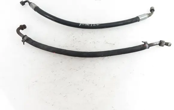 Mercedes-Benz W123 Power steering hose/pipe/line
