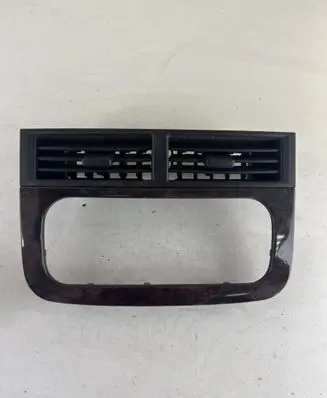 Jeep Grand Cherokee (WJ) Dash center air vent grill 5116037
