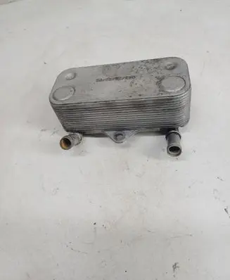 Engine oil radiator