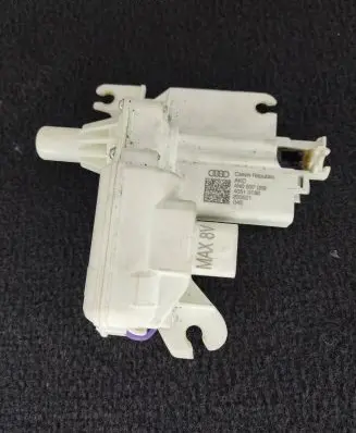 Audi RS6 C8 Front door soft close latching motor 4N0837059