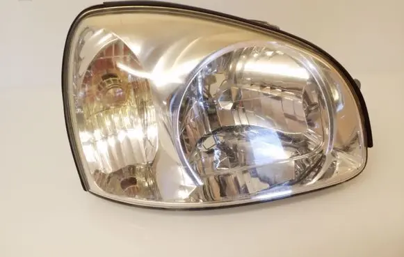 Hyundai Santa Fe Headlight/headlamp