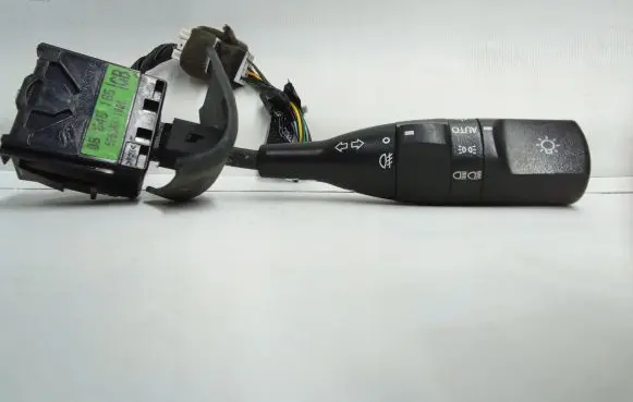 Chevrolet Epica Indicator stalk 96645165
