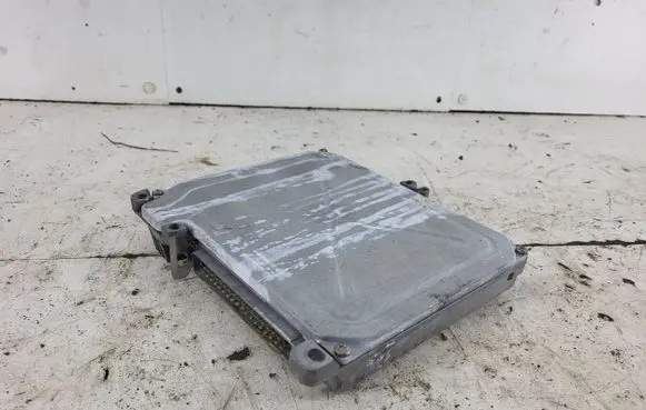Renault Espace II Engine control unit/module 7700860323 S101723113 7700862204
