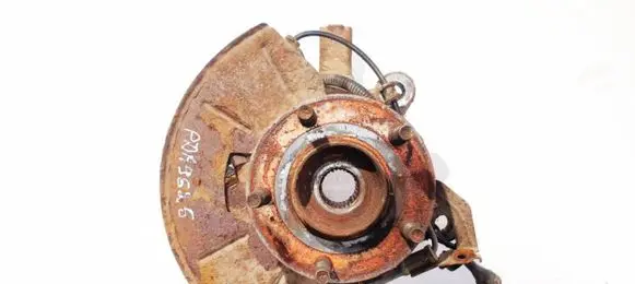 Ford Maverick Front wheel hub