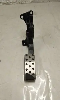 Jeep Grand Cherokee Accelerator throttle pedal 52124785af