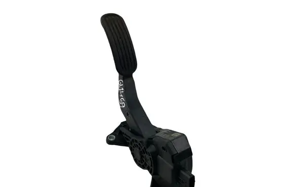 Toyota Yaris XP210 Accelerator throttle pedal 78110K0030