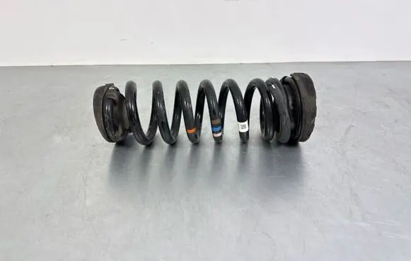 Jaguar F-Pace Rear coil spring HK835534FC