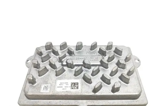 Peugeot 208 II Xenon control unit/module L90125449 44300