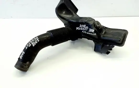 Peugeot 3008 II Intake resonator 9810920880 9810920980