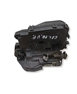 BMW 1 E81 E87 Front door lock 7059974