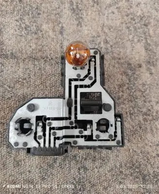 Mercedes-Benz CLK A208 C208 Tail light bulb cover holder 14786600 147868 P214W