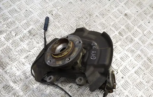 Mini Cooper Countryman R60 Front wheel hub